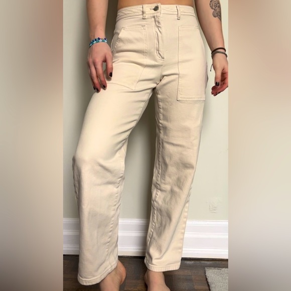 Wilfred Free Cargo Pant in cream - Picture 2 of 2